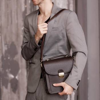 Портфель Bishop Brown